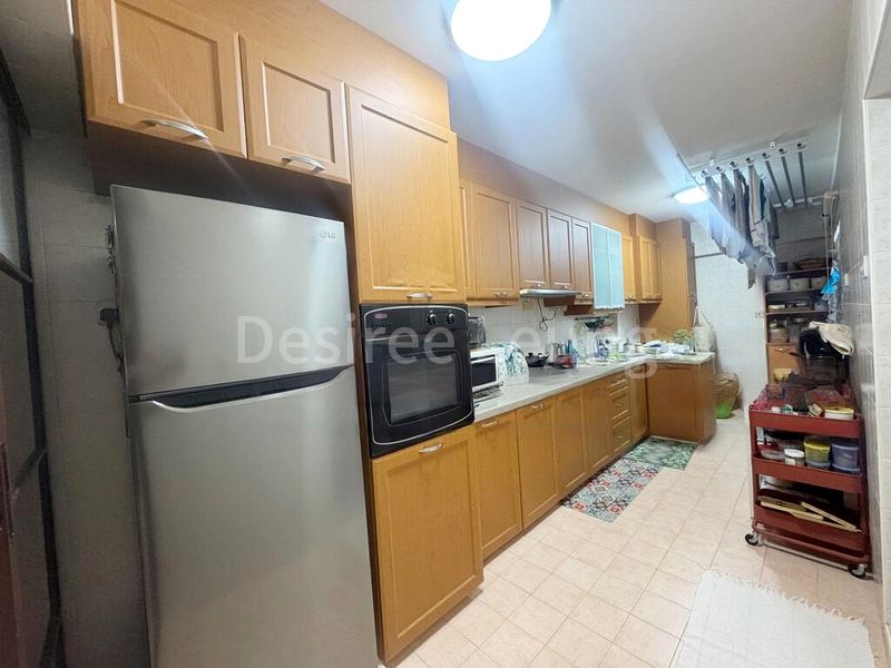 Executive HDB for Sale in 115 Edgefield Plains - Image 5