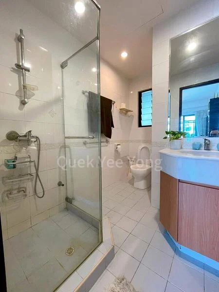 4 Bed Condo for Rent in The Anchorage - Image 14