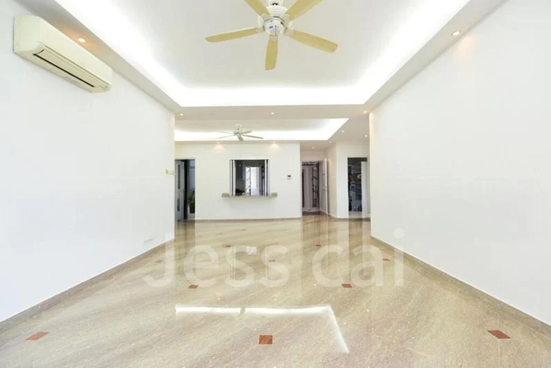 5 Bed Condo for Rent in  Spring Grove - Image 17