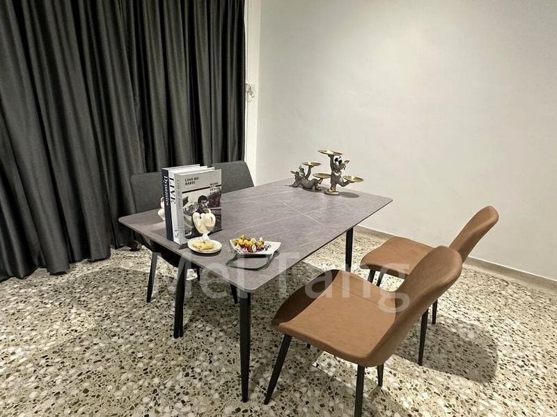 Master Room (Landed) for Rent in  Serangoon Garden Estate - Image 2