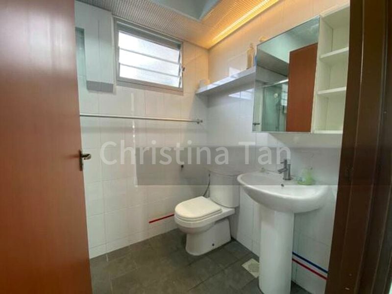 4 Room (4A) HDB for Rent in  622B Punggol Central - Image 3