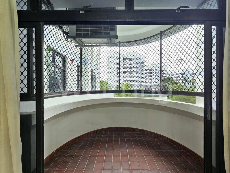 3 Bed Condo for Sale in  Mandarin Gardens - Image 3