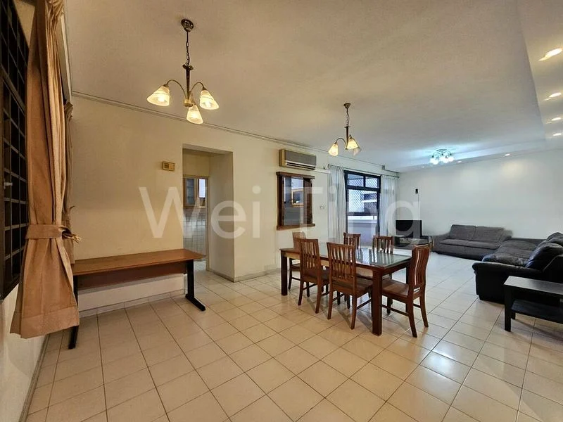 3 Bed Condo for Sale in  Mandarin Gardens - Image 5