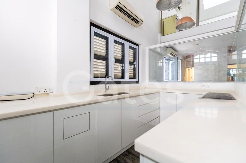 Shop / Shophouse for Rent: Icon @ Pasir Panjang - Image 3