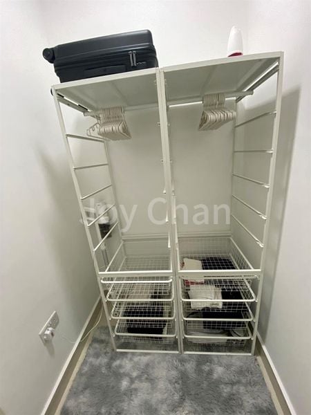 1 Bed Apartment (Condo) for Sale in  The Water Edge - Image 8