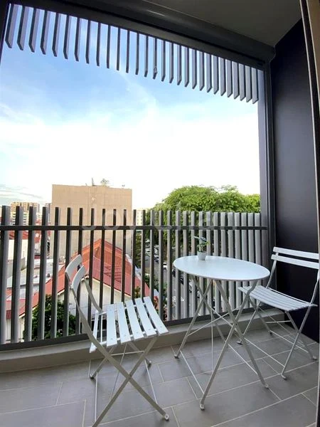 1 Bed Apartment (Condo) for Sale in  The Water Edge - Image 12