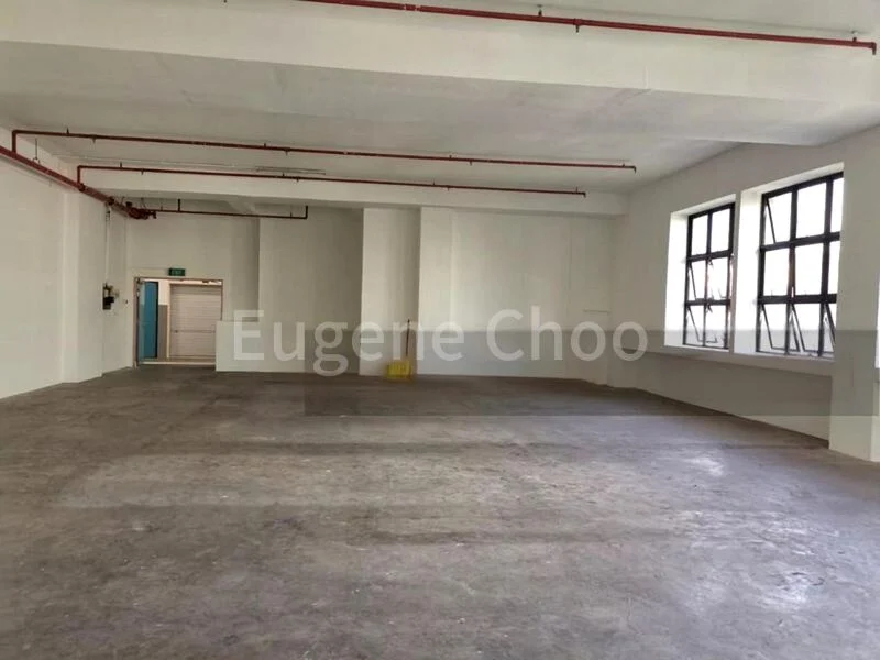 Light Industrial (B1) for Rent: MAE Building - Image 3
