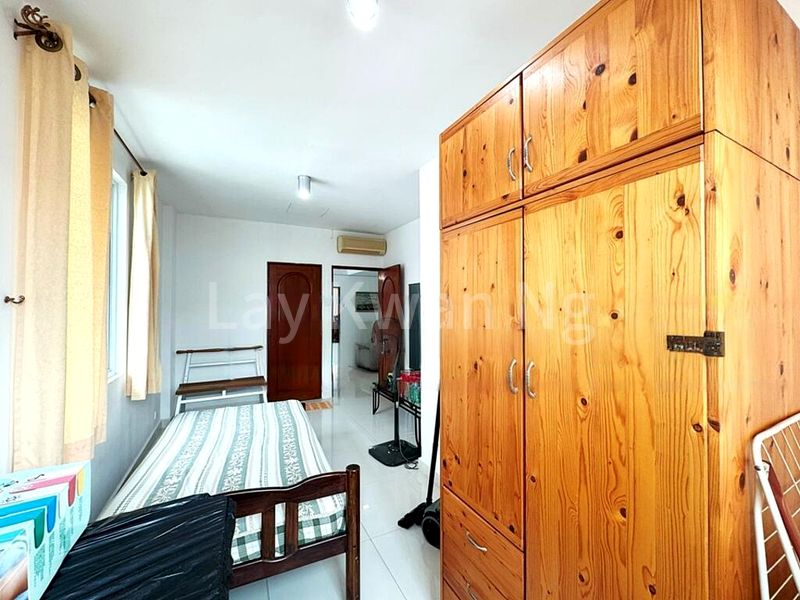 8 Bed Semi-Detached House (Landed) for Sale in  Sembawang Hills Estate - Image 13