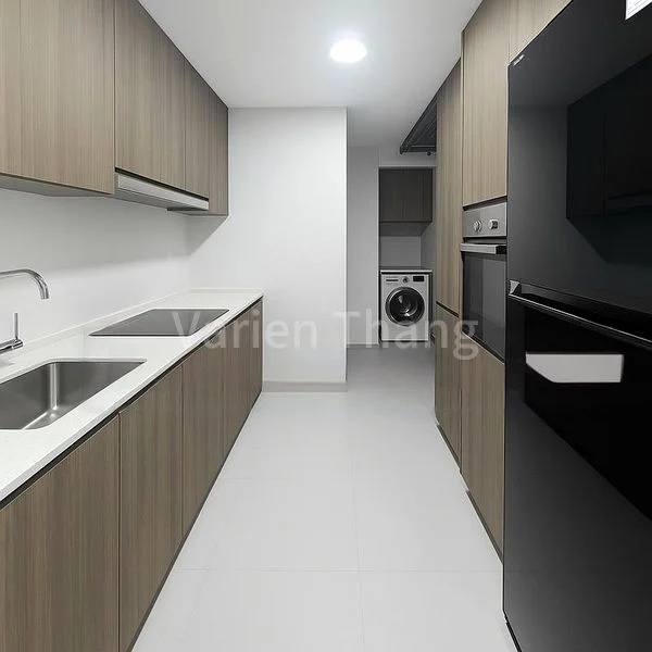 3 Bed Executive Condo for Sale in  Bellewaters - Image 3