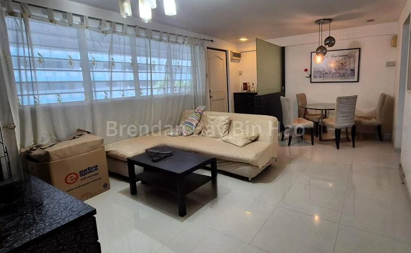 4 Room (4S) HDB for Sale in  420 Jurong West Street 42 - Image 1
