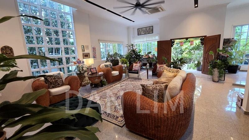 6 Bed Bungalow (Landed) for Sale in  Braddell Heights Estate - Image 6