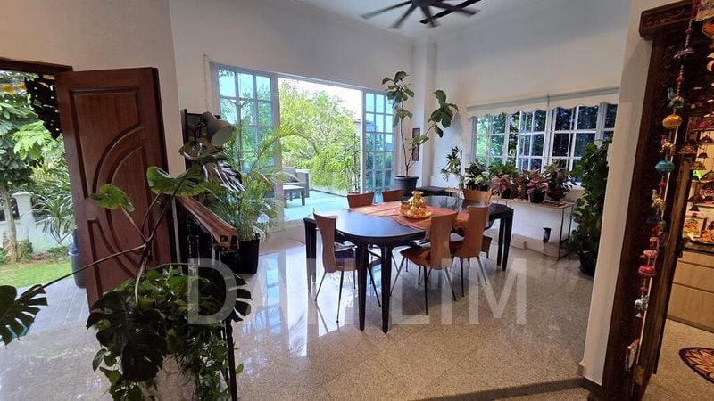 6 Bed Bungalow (Landed) for Sale in  Braddell Heights Estate - Image 2