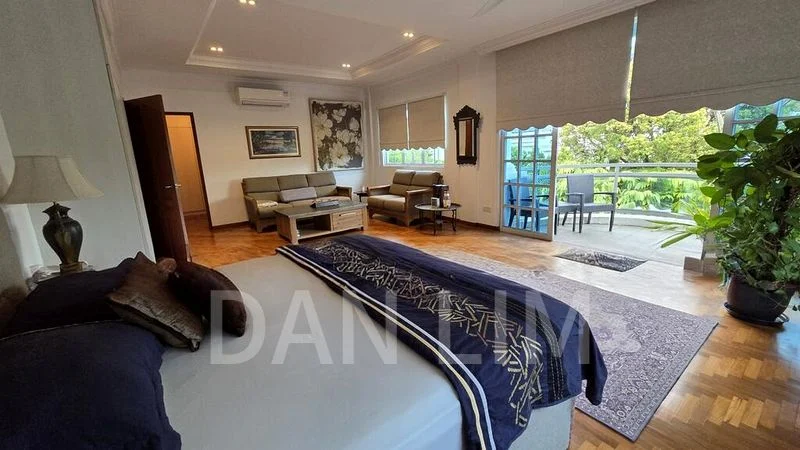 6 Bed Bungalow (Landed) for Sale in  Braddell Heights Estate - Image 4