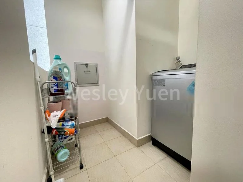 2 Bed Condo for Rent in Queens - Image 5