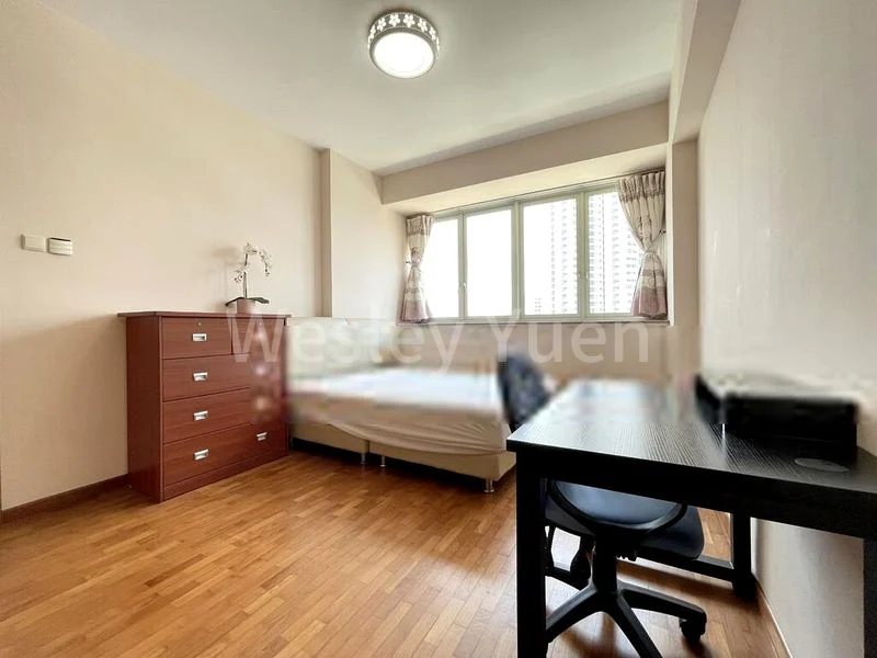 2 Bed Condo for Rent in Queens - Image 7