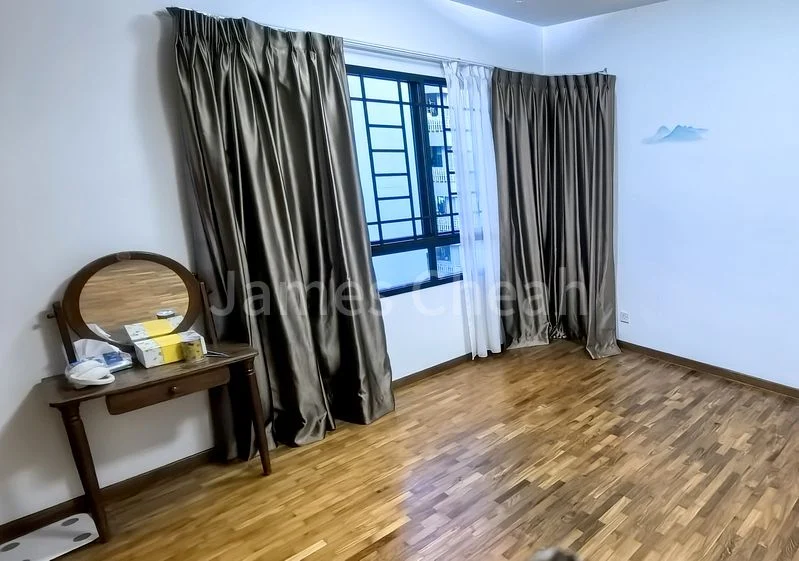 3+1 Bed Executive Condo for Rent in  Woodsvale - Image 7