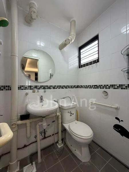 3 Room (3NG) HDB for Rent in  819 Tampines Street 81 - Image 1