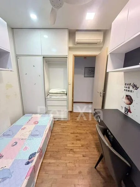 Common Room (Condo) for Rent in  Forestville - Image 4