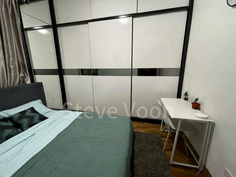 Common Room (Condo) for Rent in Dover Parkview - Image 3