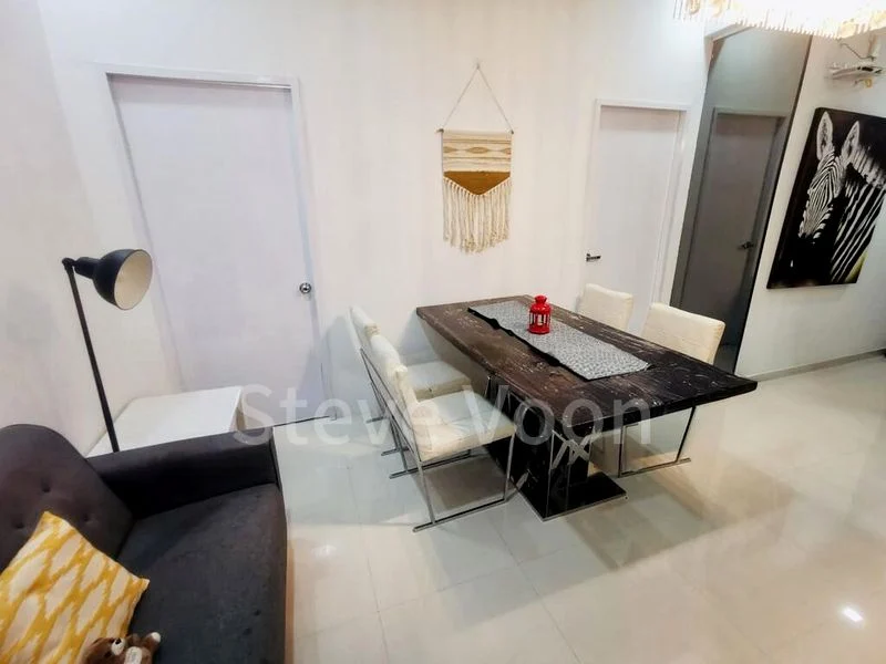 Common Room (Condo) for Rent in Dover Parkview - Image 1