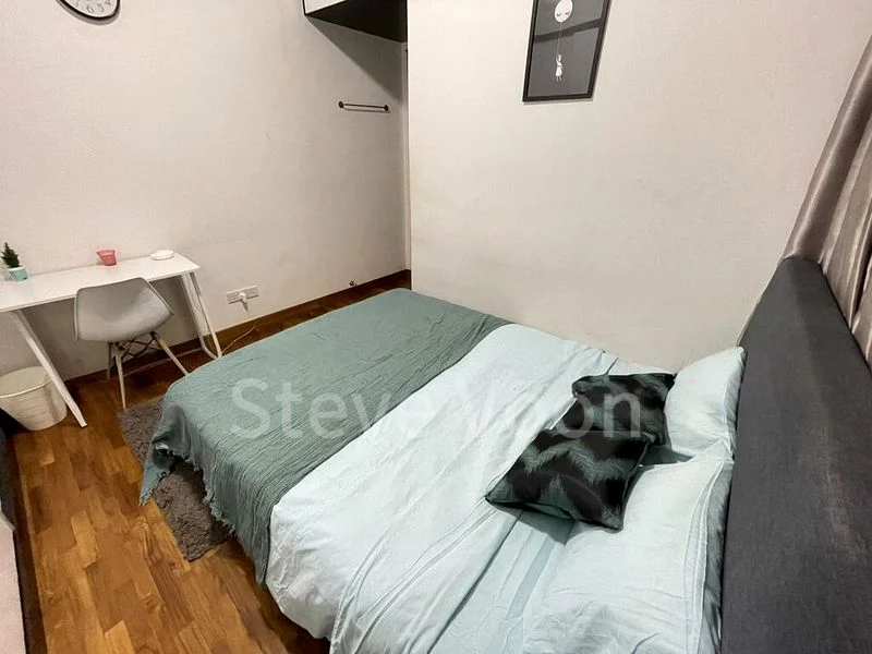 Common Room (Condo) for Rent in Dover Parkview - Image 5