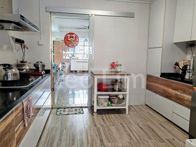 5 Room (5I) HDB for Sale in  540 Hougang Avenue 8 - Image 4