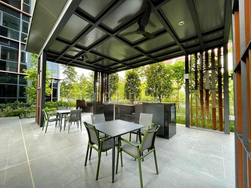 2 Bed Condo for Rent in Royalgreen - Image 16