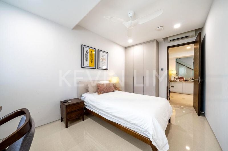 7 Bed Bungalow (Landed) for Sale in Dedap Gardens - Image 11