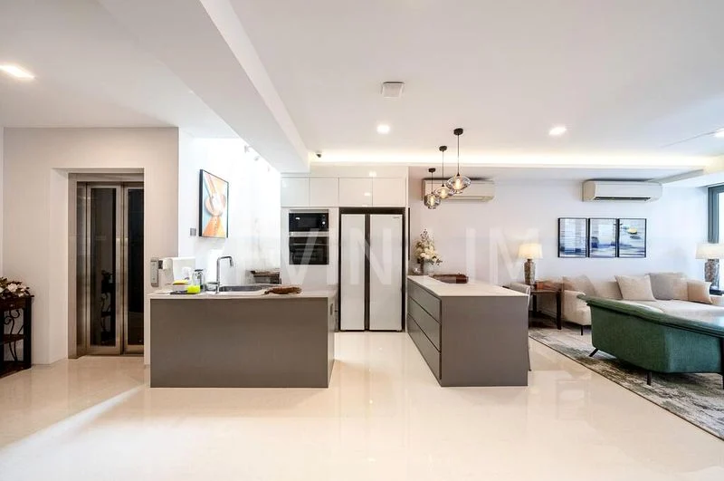 7 Bed Bungalow (Landed) for Sale in Dedap Gardens - Image 8