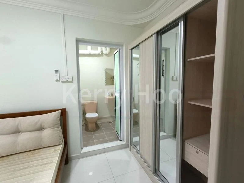 4 Room (4A) HDB for Rent in  182 Stirling Road - Image 5