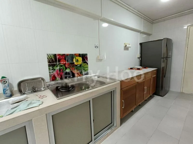 4 Room (4A) HDB for Rent in  182 Stirling Road - Image 4
