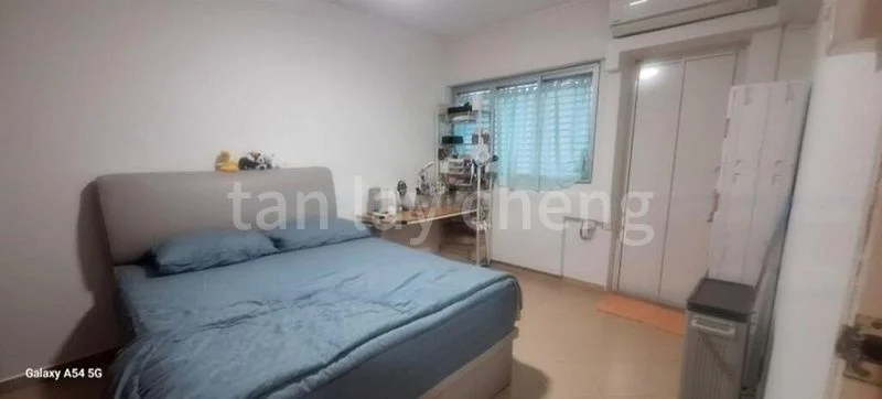 3 Room (3A) HDB for Sale in  176 Bukit Batok West Avenue 8 - Image 9