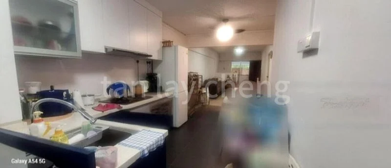 3 Room (3A) HDB for Sale in  176 Bukit Batok West Avenue 8 - Image 8