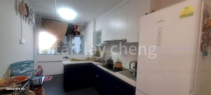 3 Room (3A) HDB for Sale in  176 Bukit Batok West Avenue 8 - Image 7