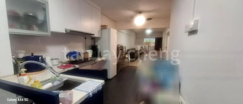 3 Room (3A) HDB for Sale in  176 Bukit Batok West Avenue 8 - Image 13