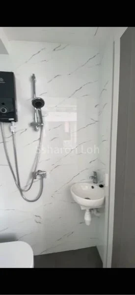 Common Room (Condo) for Rent in Aquarius By The Park - Image 15