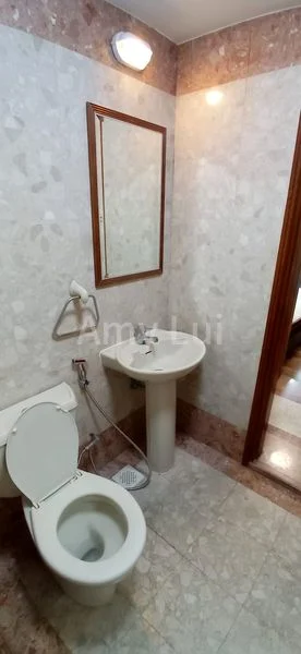 2 Bed Apartment (Condo) for Sale in  Harbourlights - Image 8