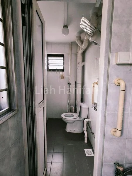 3 Room (3S) HDB for Rent in  311 Bukit Batok Street 32 - Image 2