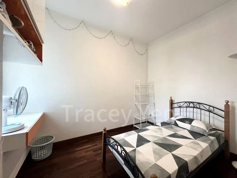 Common Room (Condo) for Rent in  Fontaine Parry - Image 4