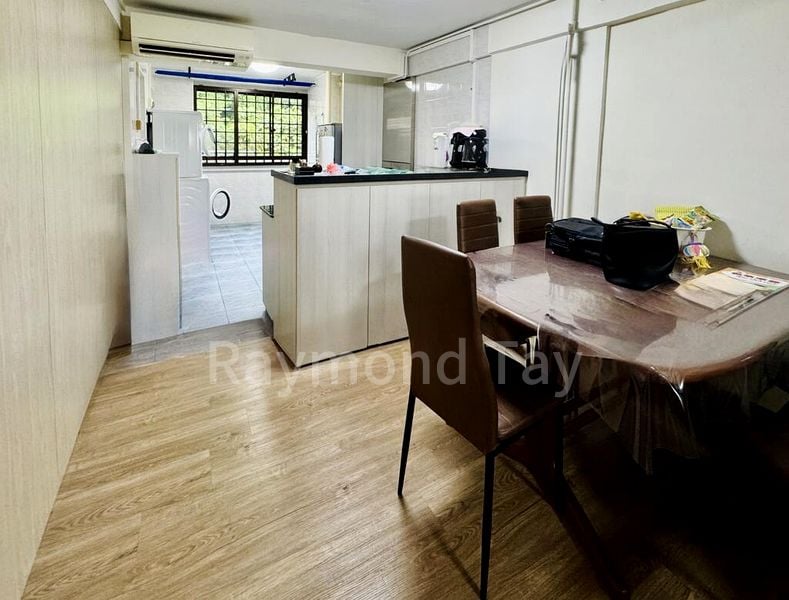 3 Room (3I) HDB for Rent in  43 Telok Blangah Rise - Image 3