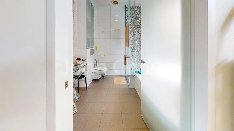 5 Bed Terraced House (Landed) for Sale in  Serangoon Garden Estate - Image 18