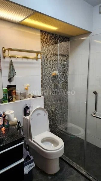 5 Room (5I) HDB for Sale in  196B Boon Lay Drive - Image 10