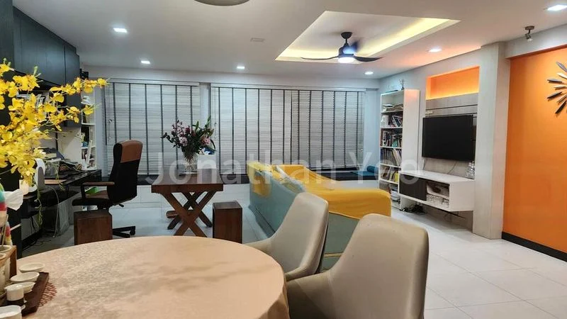 5 Room (5I) HDB for Sale in  196B Boon Lay Drive - Image 2