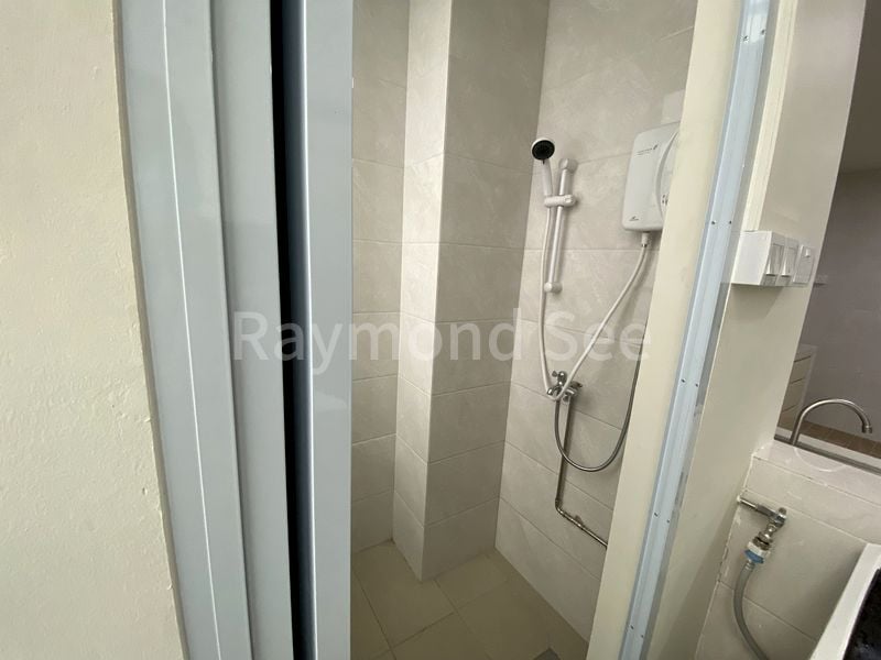 Common Room (Condo) for Rent in  Canne Ville - Image 5