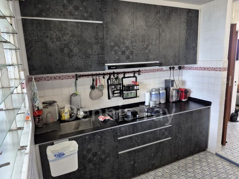 3 Room (3I) HDB for Rent in  113 Lorong 1 Toa Payoh - Image 7