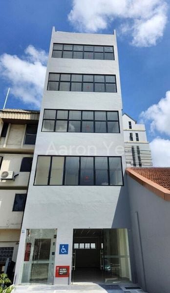 Shop / Shophouse for Rent: ♥️ Ground Floor Retail Space with Main Road Frontage - Image 1