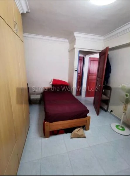 Room (HDB) for Rent in  331 Bukit Batok Street 33 - Image 1