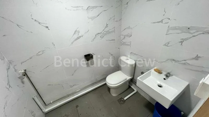 3 Bed Shophouse (Landed) for Rent in  Jalan Senang - Image 4