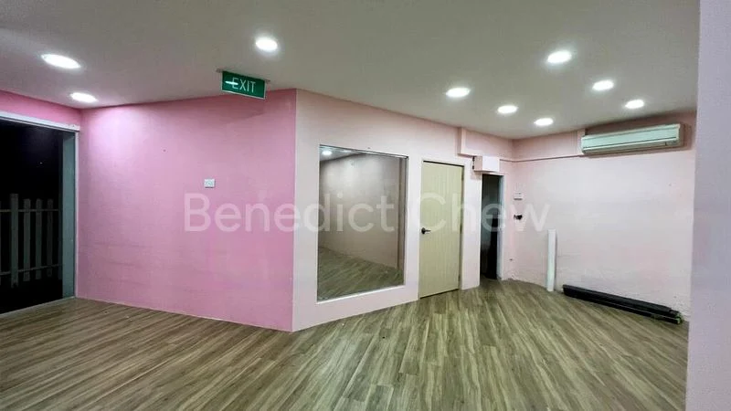 3 Bed Shophouse (Landed) for Rent in  Jalan Senang - Image 11