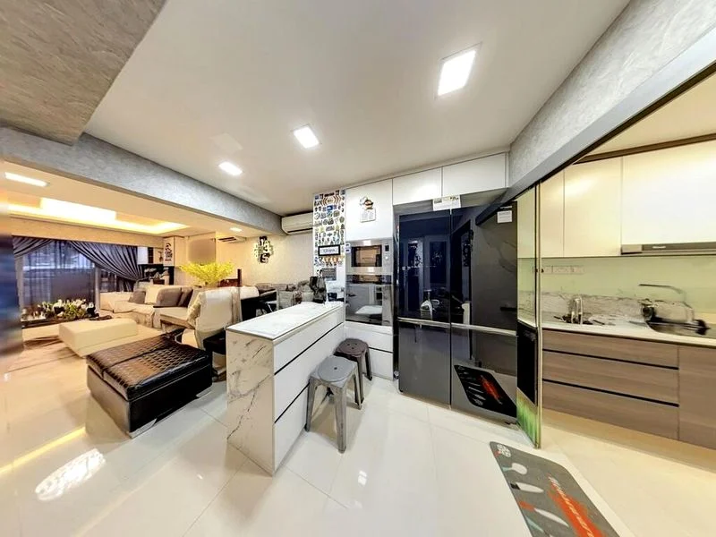 3 Bed Terraced House (Landed) for Sale in  Macpherson Garden Estate - Image 2